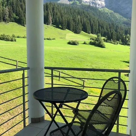 Mit Privater Sauna Und Direktem Zugang Zur Skipiste Apartment Flims