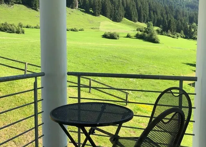 Mit Privater Sauna Und Direktem Zugang Zur Skipiste Appartement Flims